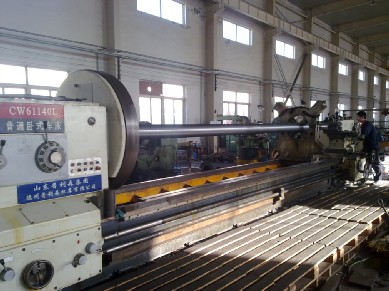 液壓油缸生產車間